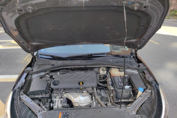 Used MG 5 2022 180 DVVT CVT Youth Luxury Edition Engine Bay
