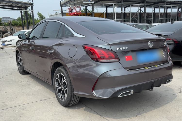 Used MG 5 2022 180 DVVT CVT Youth Luxury Edition Exterior 2