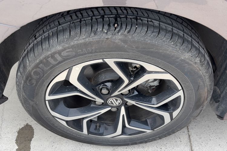 Used MG 5 2022 180 DVVT CVT Youth Luxury Edition Exterior 4