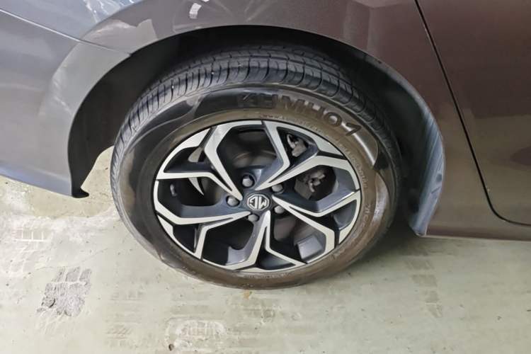 Used MG 5 2022 180 DVVT CVT Youth Style Edition Exterior 5