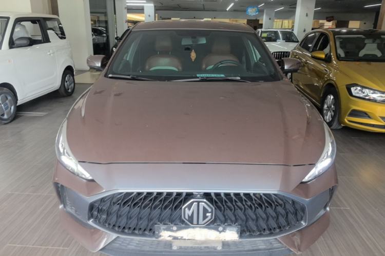 Used MG 5 2022 180 DVVT CVT Youth Luxury Edition Front