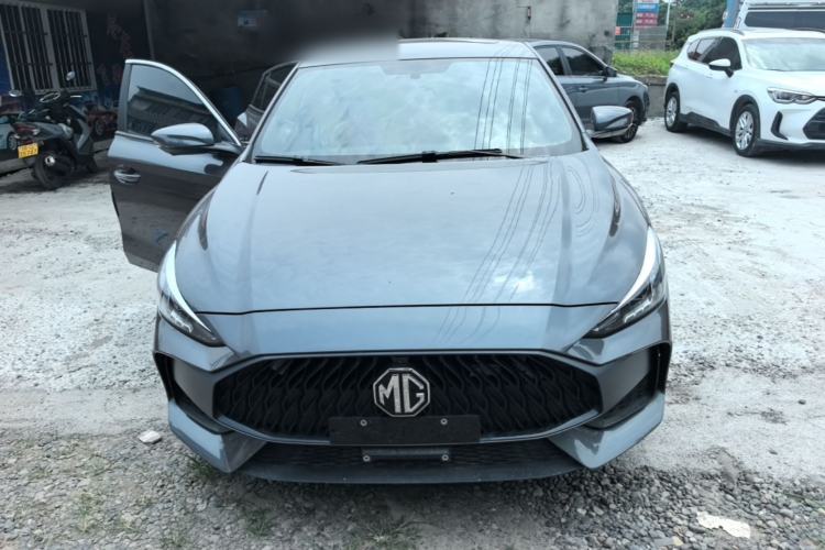 Used MG 5 2022 180 DVVT CVT Youth Luxury Edition Front
