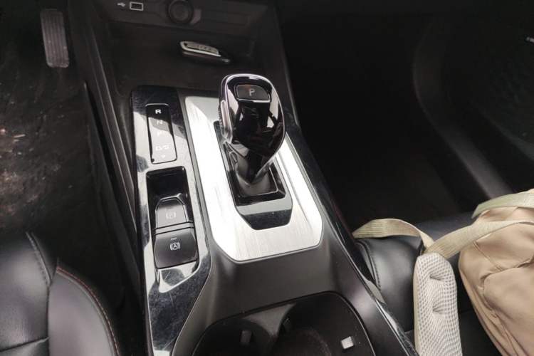 Used MG 5 2022 300TGI DCT Chao Yue Flagship Edition Gear Lever