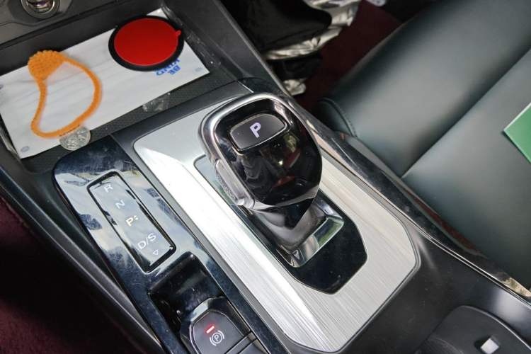 Used MG 5 2022 300TGI DCT Chao Yue Flagship Edition Gear Lever