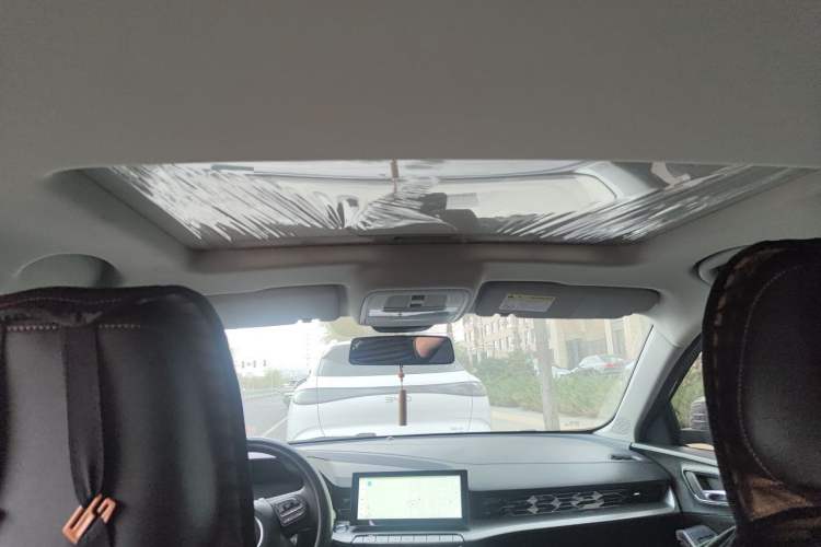 Used MG 5 2022 180 DVVT CVT Youth Luxury Edition Headliner