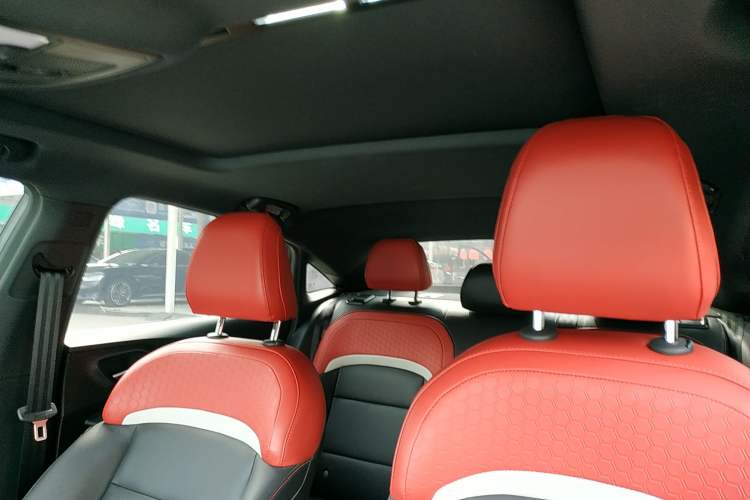 Used MG 5 2022 180 DVVT CVT Youth Luxury Edition Headliner