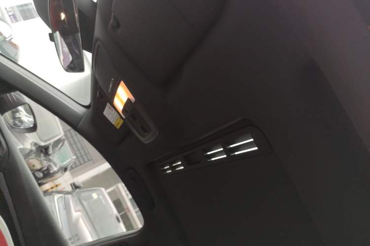 Used MG 5 2022 300TGI DCT Chao Yue Flagship Edition Headliner