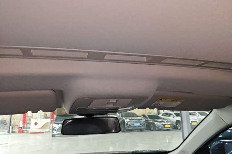 Used MG 5 2022 180 DVVT CVT Youth Style Edition Headliner