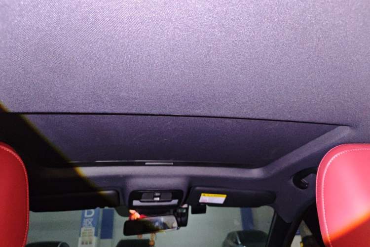 Used MG 5 2022 180 DVVT CVT Youth Luxury Edition Headliner