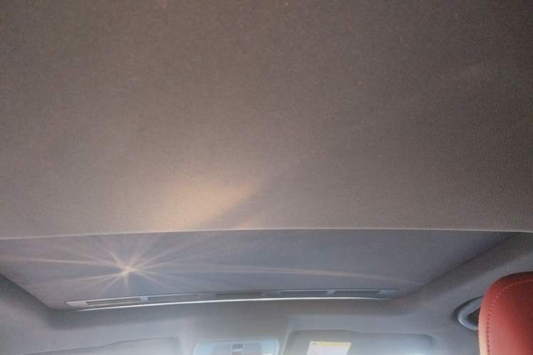 Used MG 5 2022 300TGI DCT Chao Yue Luxury Edition Headliner