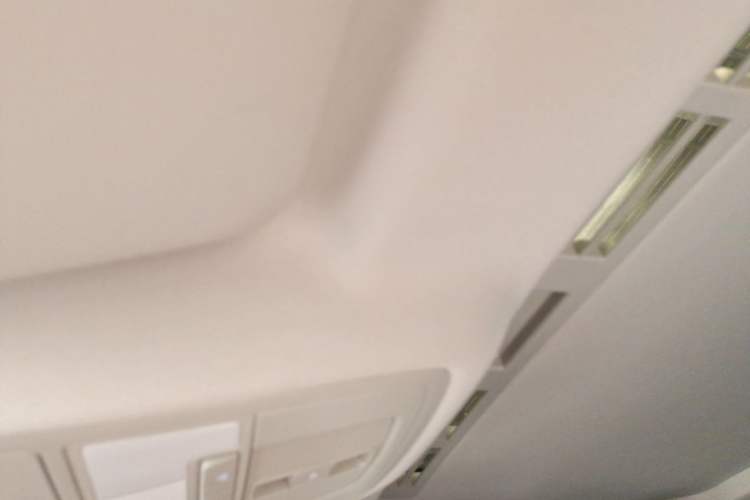 Used MG 5 2022 180 DVVT CVT Youth Flagship Edition Headliner
