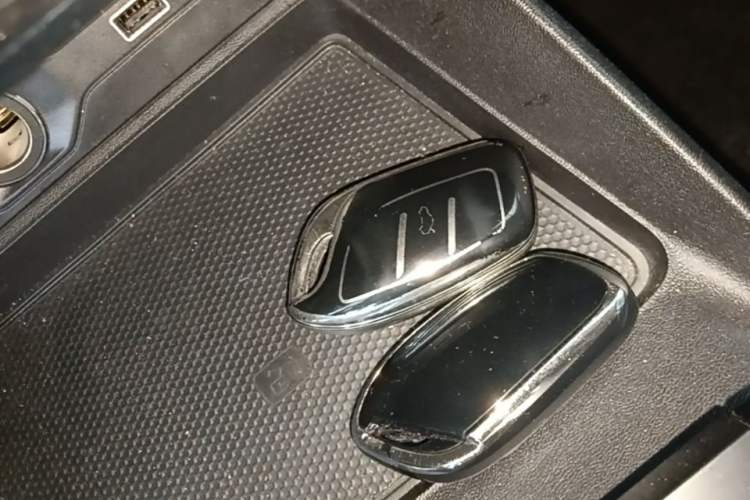 Used MG 5 2022 180 DVVT CVT Youth Luxury Edition Interior 1