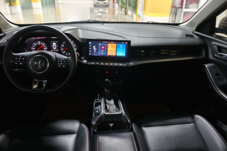 Used MG 5 2022 180 DVVT CVT Youth Luxury Edition Interior 1