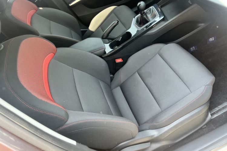 Used MG 5 2022 180 DVVT Manual Youth Style Edition Interior 8