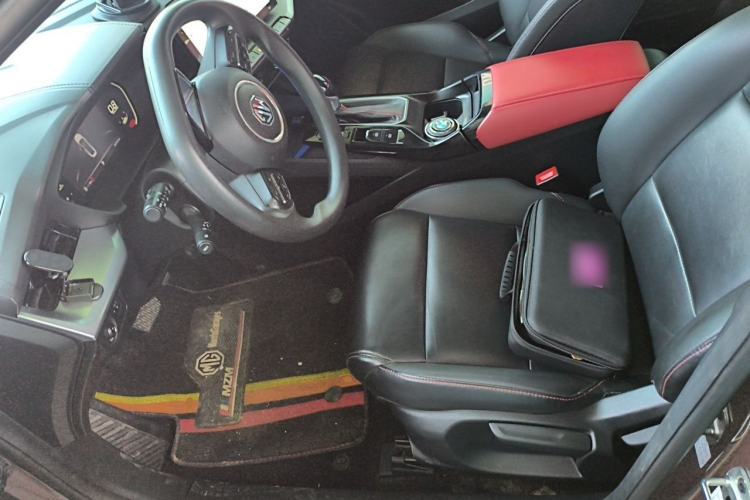 Used MG 5 2022 180 DVVT CVT Youth Luxury Edition Left Front Seat
