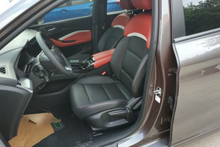 Used MG 5 2022 180 DVVT CVT Youth Luxury Edition Left Front Seat