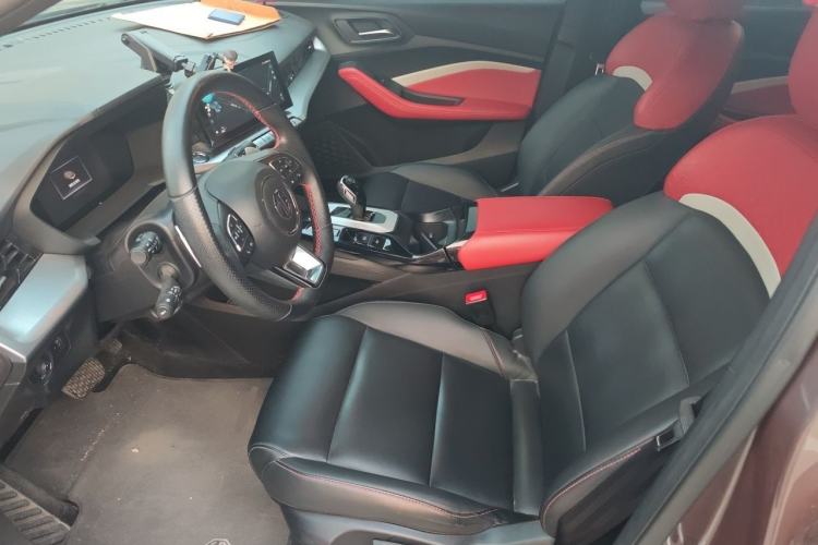 Used MG 5 2022 300TGI DCT Chao Yue Luxury Edition Left Front Seat