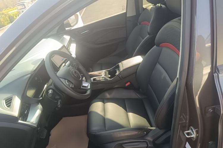 Used MG 5 2022 180 DVVT CVT Youth Luxury Edition Left Front Seat