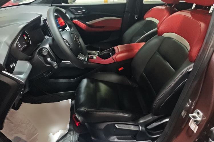 Used MG 5 2022 180 DVVT CVT Youth Luxury Edition Left Front Seat