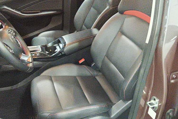 Used MG 5 2022 180 DVVT CVT Youth Flagship Edition Left Front Seat