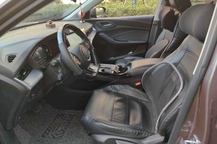 Used MG 5 2022 180 DVVT CVT Youth Luxury Edition Left Front Seat