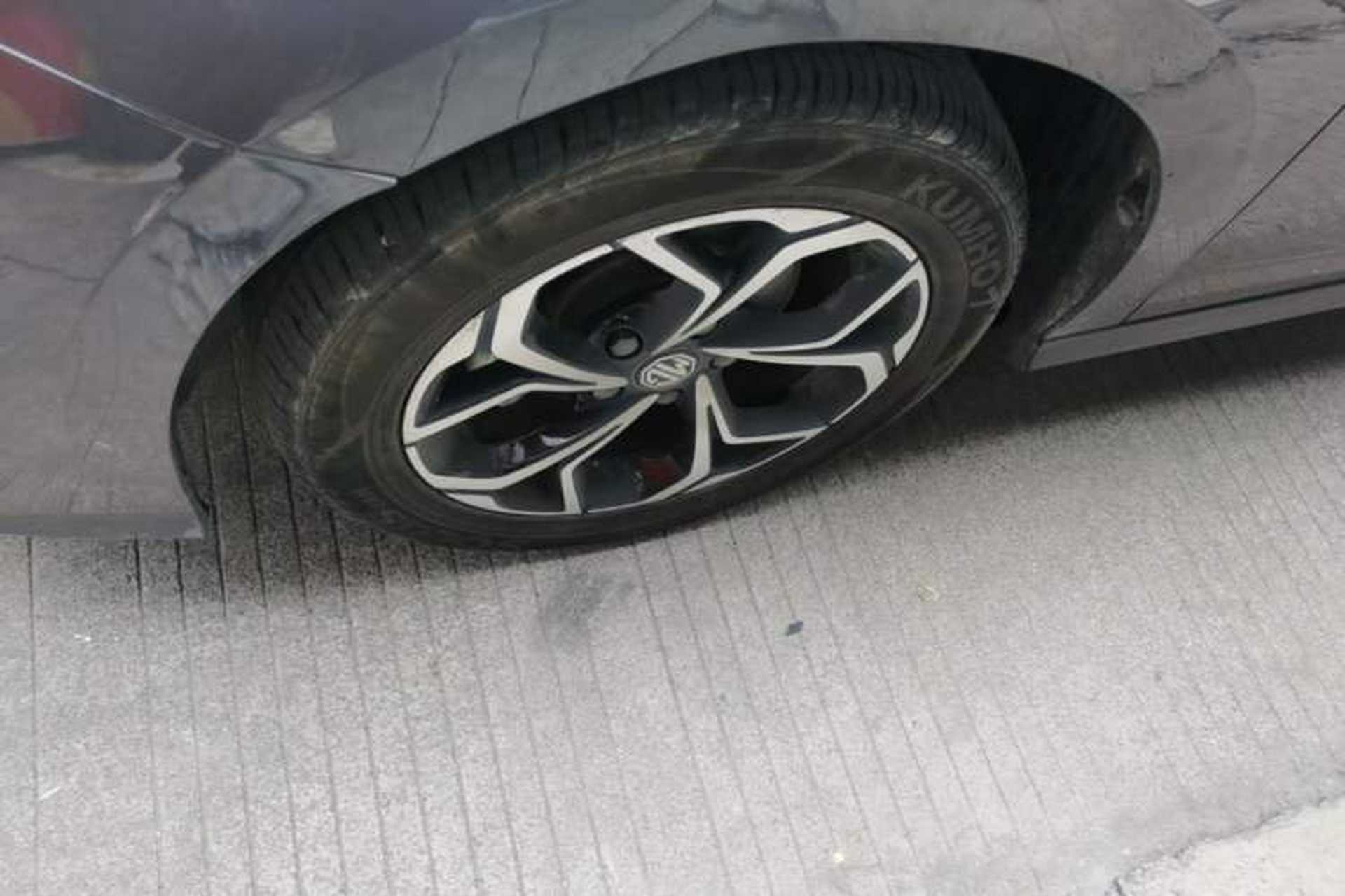 Used MG 5 2022 180 DVVT CVT Youth Style Edition Left Front Wheel Hub