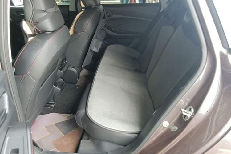 Used MG 5 2022 180 DVVT CVT Youth Luxury Edition Left Rear Seat