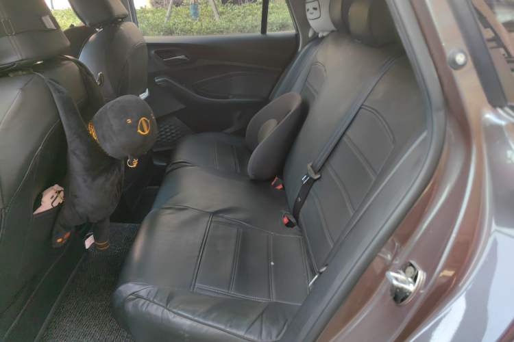 Used MG 5 2022 180 DVVT CVT Youth Luxury Edition Left Rear Seat