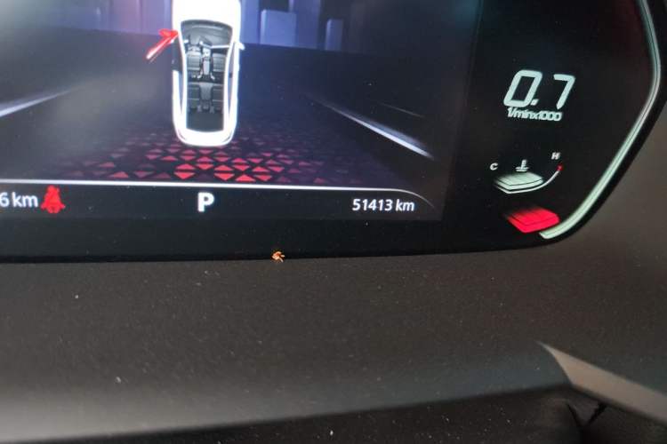 Used MG 5 2022 300TGI DCT Chao Yue Luxury Edition Odometer Close Up