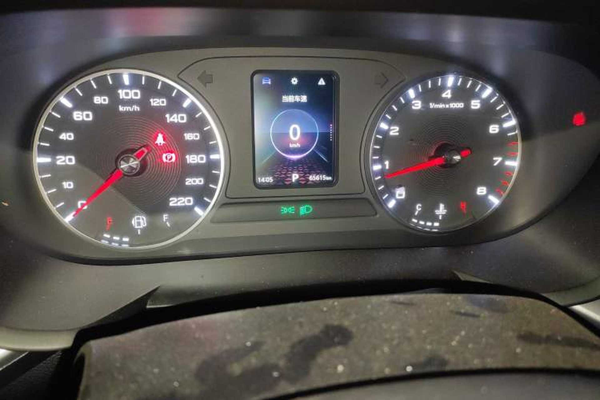 Used MG 5 2022 180 DVVT CVT Youth Luxury Edition Odometer Close Up