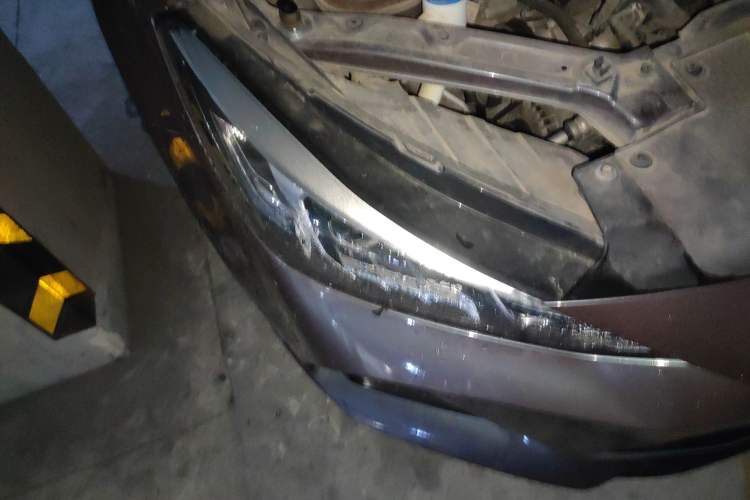 Used MG 5 2022 180 DVVT CVT Youth Luxury Edition Right Front Headlight