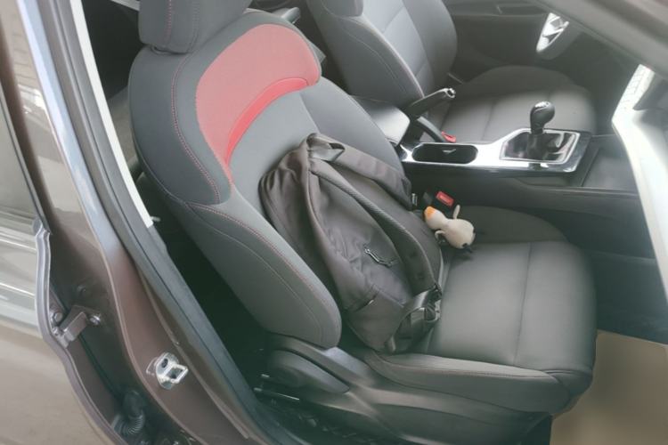Used MG 5 2022 180 DVVT Manual Youth Style Edition Right Front Seat