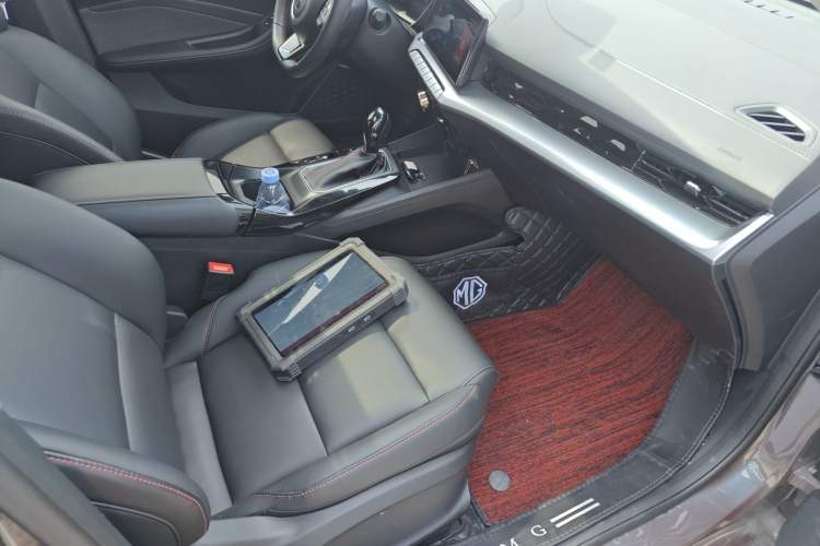 Used MG 5 2022 180 DVVT CVT Youth Flagship Edition Right Front Seat