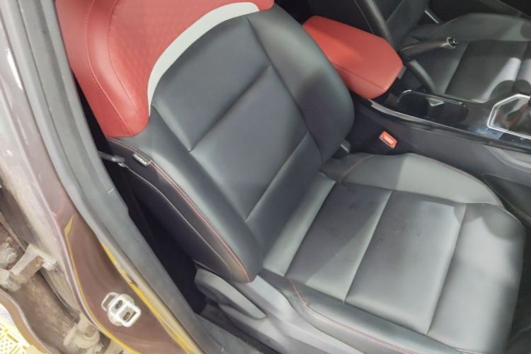 Used MG 5 2022 180 DVVT Manual Youth Luxury Edition Right Front Seat