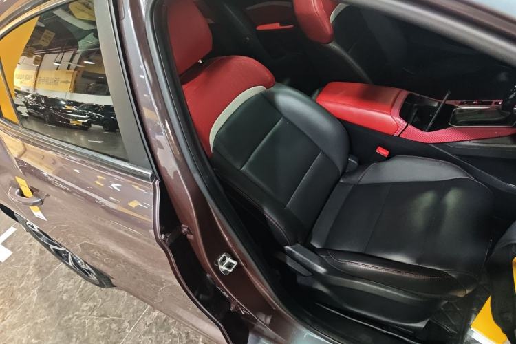 Used MG 5 2022 180 DVVT CVT Youth Luxury Edition Right Front Seat