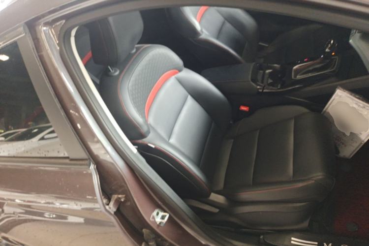 Used MG 5 2022 180 DVVT CVT Youth Flagship Edition Right Front Seat