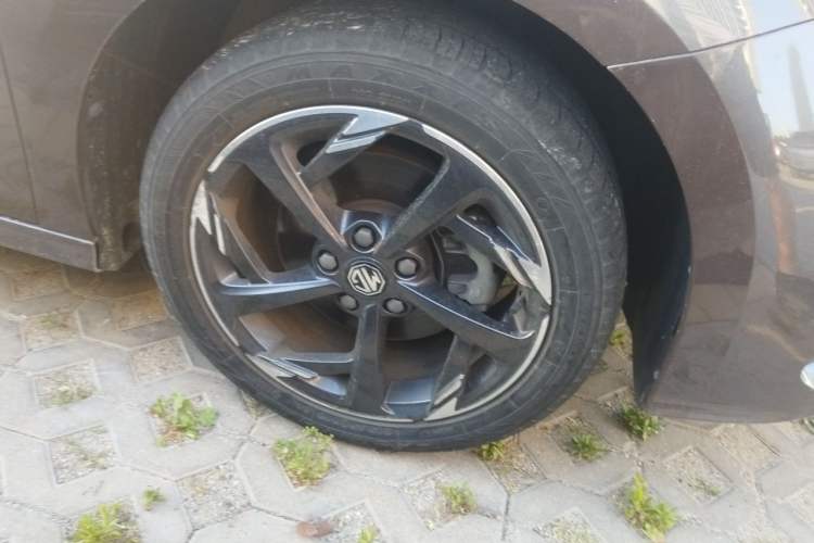 Used MG 5 2022 300TGI DCT Chao Yue Luxury Edition Right Front Wheel Hub