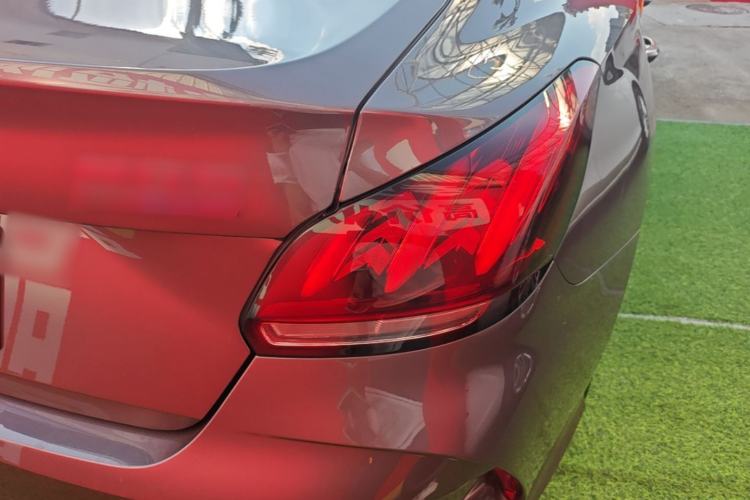 Used MG 5 2022 180 DVVT CVT Youth Luxury Edition Right Rear Taillight