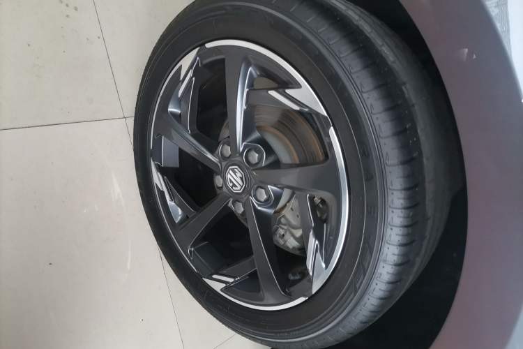 Used MG 5 2022 300TGI DCT Chao Yue Luxury Edition Right Rear Wheel Hub