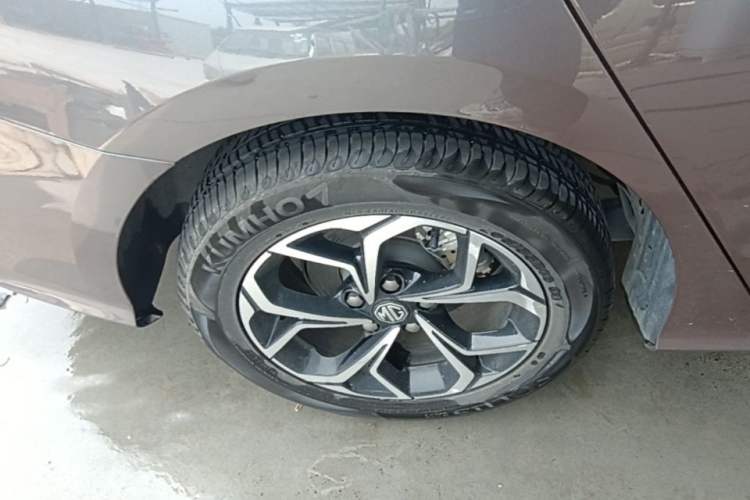 Used MG 5 2022 180 DVVT CVT Youth Luxury Edition Right Rear Wheel Hub