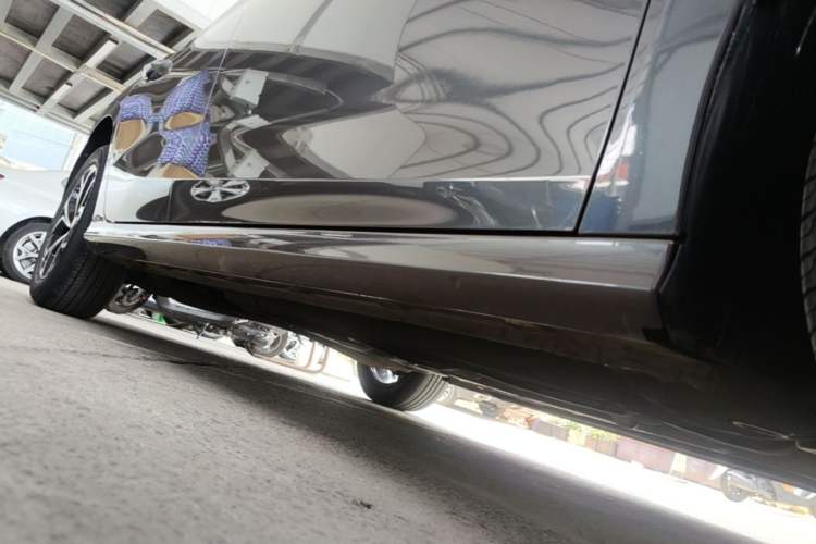 Used MG 5 2022 180 DVVT Manual Youth Style Edition Right Side Sill