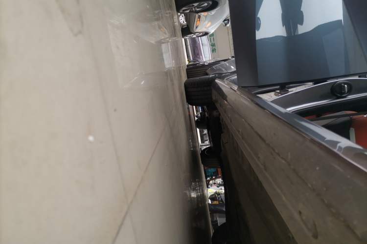 Used MG 5 2022 300TGI DCT Chao Yue Luxury Edition Right Side Sill