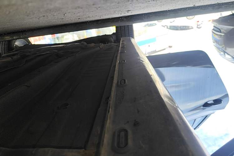 Used MG 5 2022 300TGI DCT Chao Yue Flagship Edition Right Side Sill