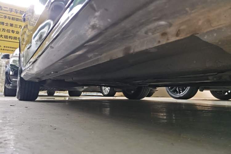 Used MG 5 2022 180 DVVT CVT Youth Style Edition Right Side Sill