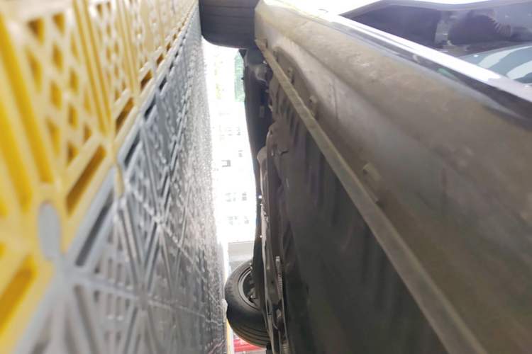 Used MG 5 2022 180 DVVT Manual Youth Luxury Edition Right Side Sill