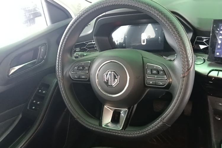 Used MG 5 2022 180 DVVT CVT Youth Luxury Edition Steering Wheel