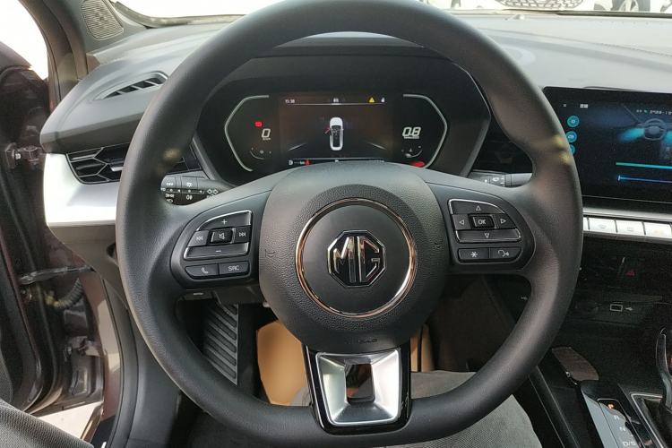 Used MG 5 2022 180 DVVT CVT Youth Luxury Edition Steering Wheel