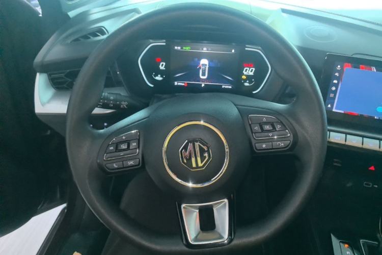 Used MG 5 2022 180 DVVT CVT Youth Luxury Edition Steering Wheel