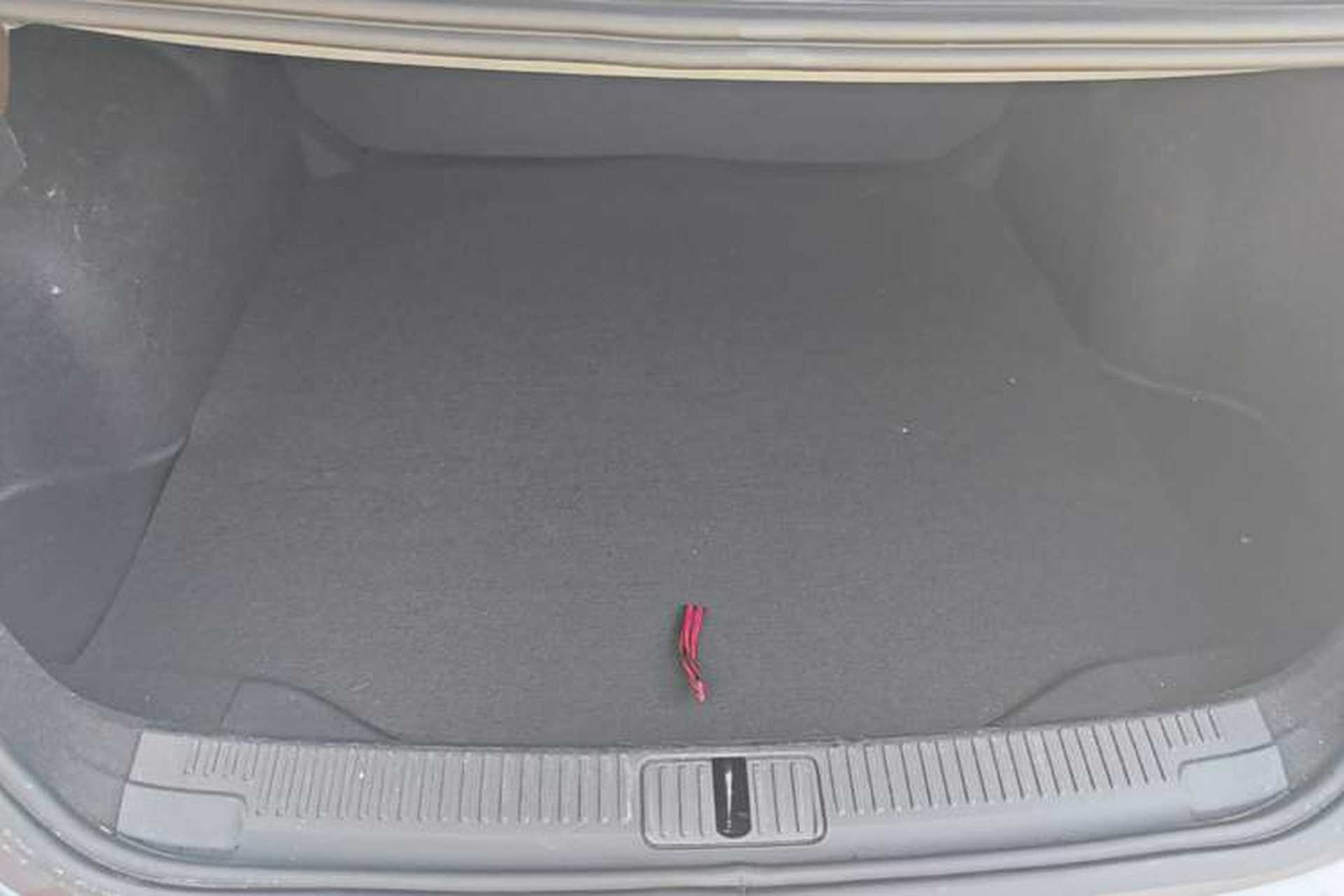 Used MG 5 2022 180 DVVT CVT Youth Flagship Edition Trunk