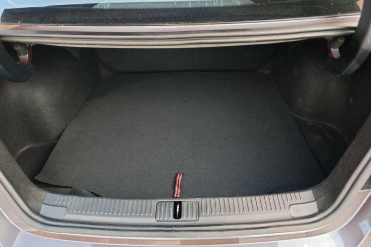 Used MG 5 2022 180 DVVT CVT Youth Flagship Edition Trunk